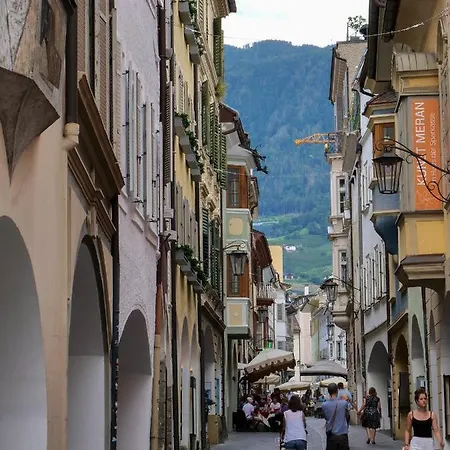 Sabine K Apartment Meran